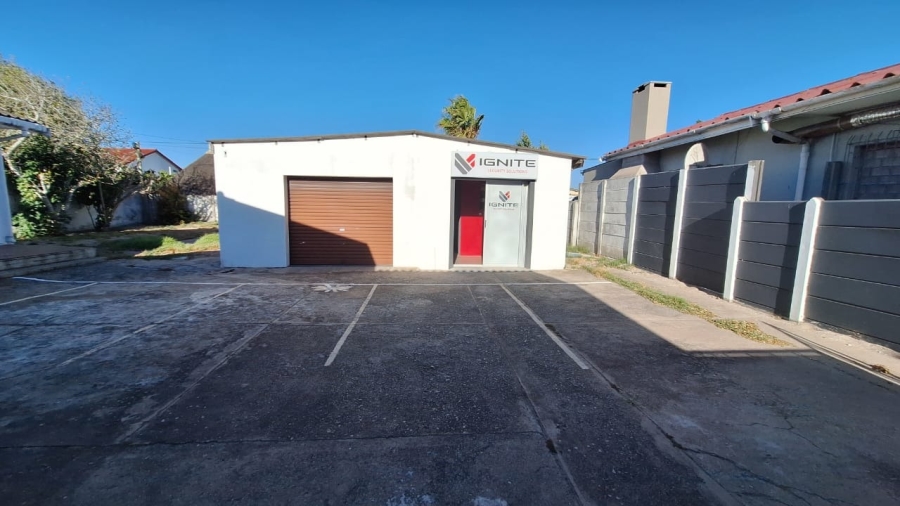 Commercial Property for Sale in Laaiplek Western Cape